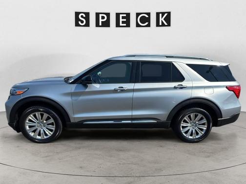 Iconic Silver Metallic 2021 Ford Explorer Limited