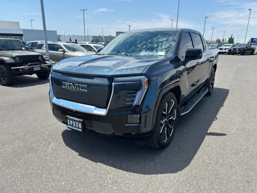 Deep Ocean 2025 GMC Sierra EV Denali