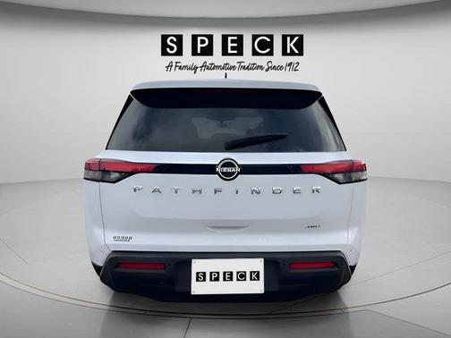 Glacier White 2025 Nissan Pathfinder S