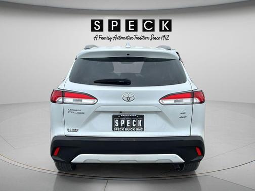 Wind Chill Pearl 2022 Toyota Corolla Cross LE