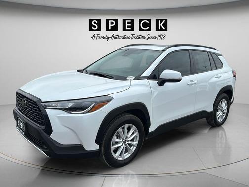 Wind Chill Pearl 2022 Toyota Corolla Cross LE