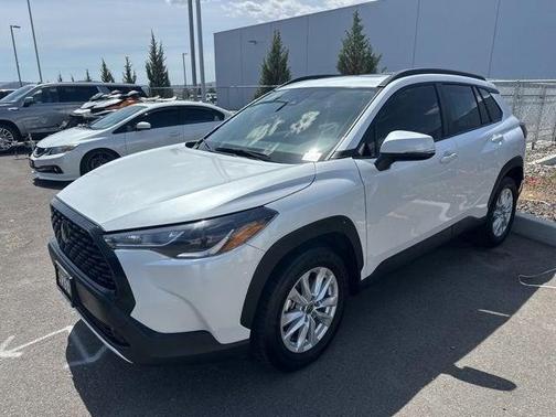 2022 Toyota Corolla Cross LE