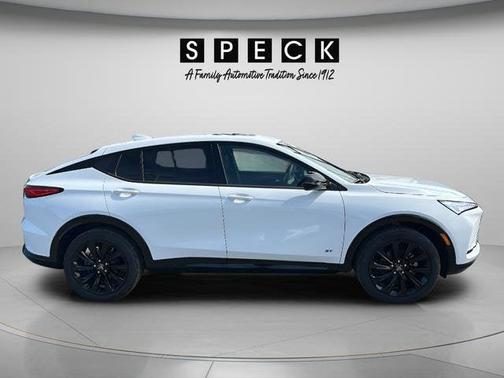 Summit White 2026 Buick Envista Sport Touring