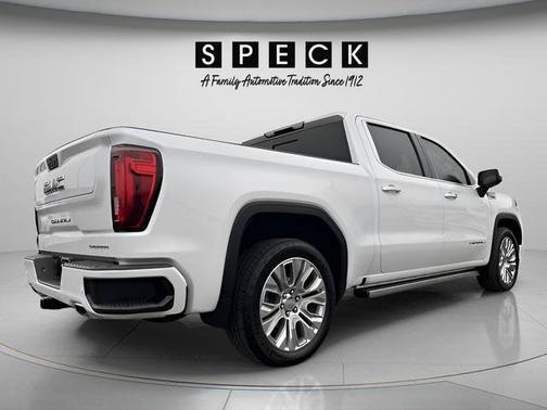 White Frost Tri-Coat 2022 GMC Sierra 1500 Limited Denali