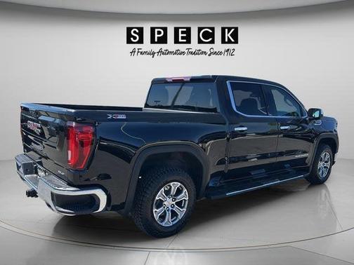 Onyx Black 2023 GMC Sierra 1500 SLT