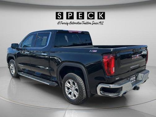 Onyx Black 2023 GMC Sierra 1500 SLT