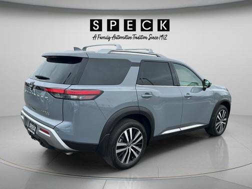 Boulder Gray Metallic 2025 Nissan Pathfinder Platinum