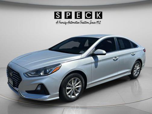Symphony Silver 2019 Hyundai SONATA SE