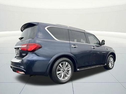 2021 INFINITI QX80 Luxe