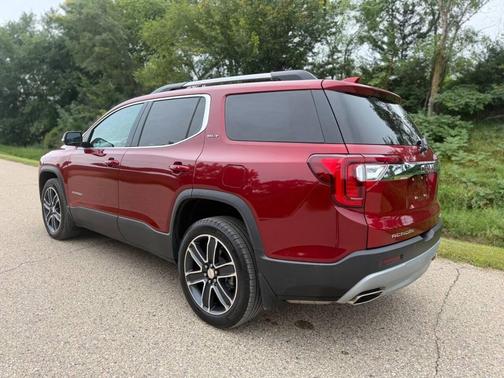 2021 GMC Acadia AWD SLT