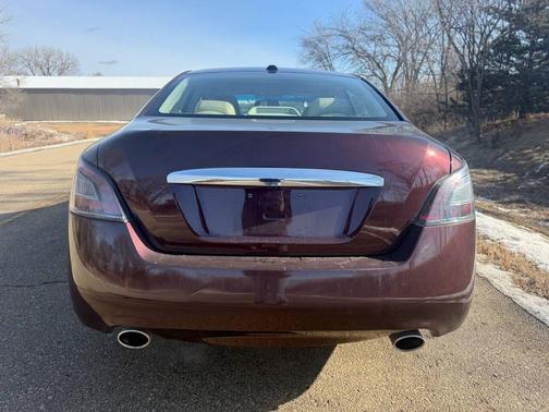 2014 Nissan Maxima SV