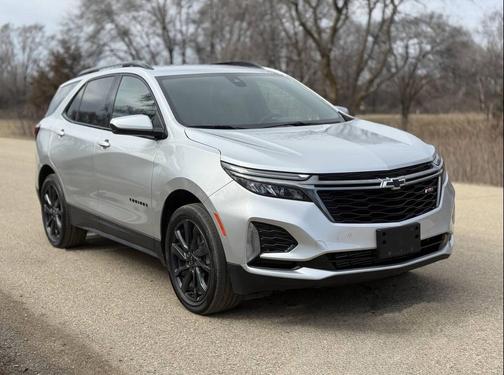 2022 Chevrolet Equinox RS 4x4 4dr SUV
