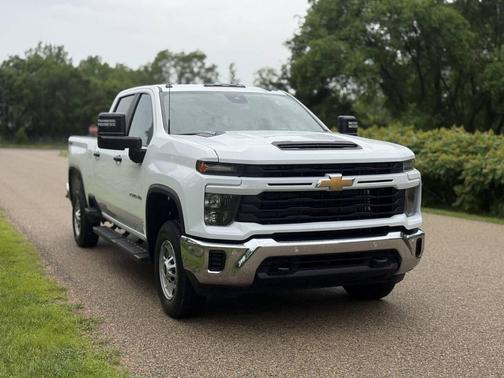 White 2025 Chevrolet Silverado 2500 WT