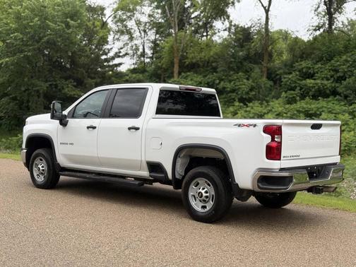 White 2025 Chevrolet Silverado 2500 WT