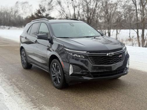 2024 Chevrolet Equinox RS 4x4 4dr SUV