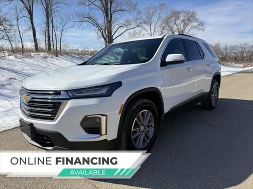 2022 Chevrolet Traverse LT Cloth
