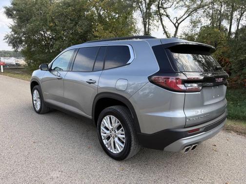 2024 GMC Acadia Elevation 4X4 4dr SUV
