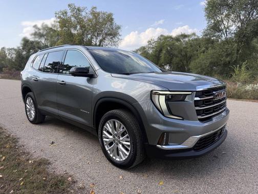 2024 GMC Acadia Elevation 4X4 4dr SUV