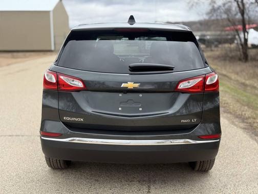 Gray 2020 Chevrolet Equinox 1LT