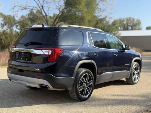 2022 GMC Acadia SLT 4x4 4dr SUV
