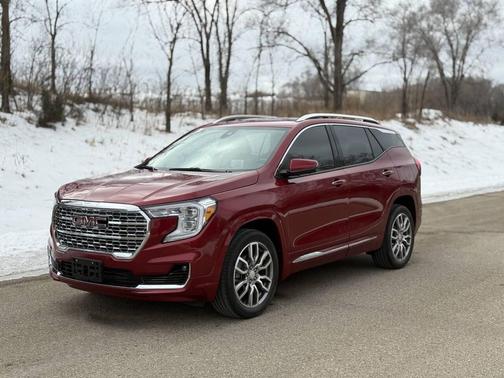 2023 GMC Terrain Denali