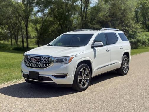 White Frost Tricoat 2017 GMC Acadia Denali