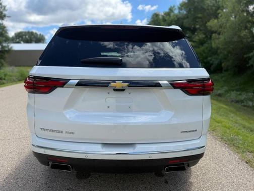 2022 Chevrolet Traverse Premier