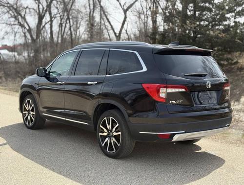 2020 Honda Pilot Touring 8-Passenger