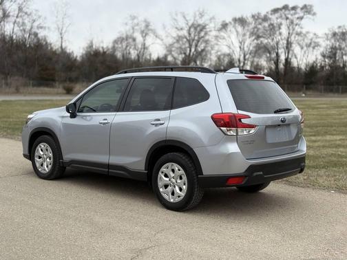 Silver 2019 Subaru Forester Base