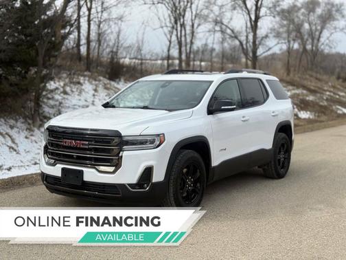2023 GMC Acadia AWD AT4