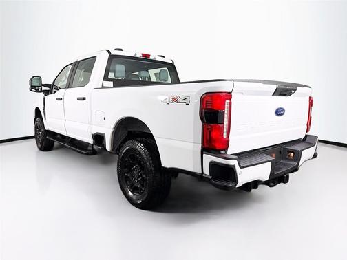 Oxford White 2026 Ford F-250 XL