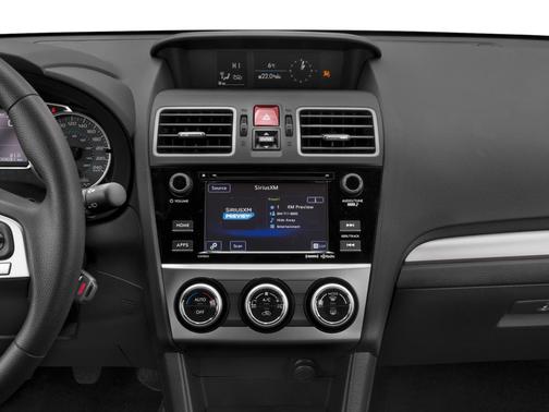 Crystal White Pearl 2017 Subaru Crosstrek 2.0i Premium