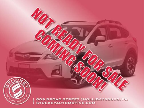 Crystal White Pearl 2017 Subaru Crosstrek 2.0i Premium