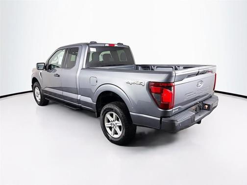 Carbonized Gray Metallic 2026 Ford F-150 XLT