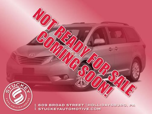 Silver Sky Metallic 2016 Toyota Sienna XLE