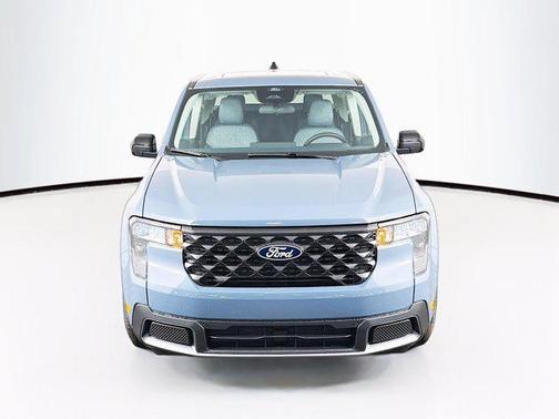 Azure Gray Metallic Tri-Coat 2026 Ford Maverick XLT