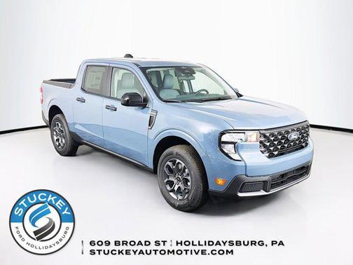 Azure Gray Metallic Tri-Coat 2026 Ford Maverick XLT