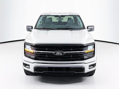 Avalanche 2026 Ford F-150 XLT