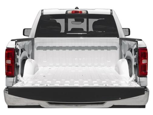 Diamond Black Crystal Pearlcoat 2025 RAM 1500 Big Horn/Lone Star