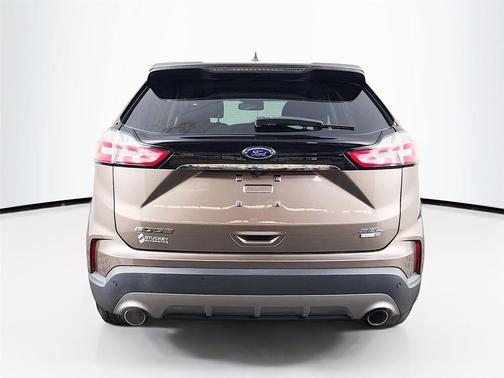 Stone Gray 2019 Ford Edge SEL
