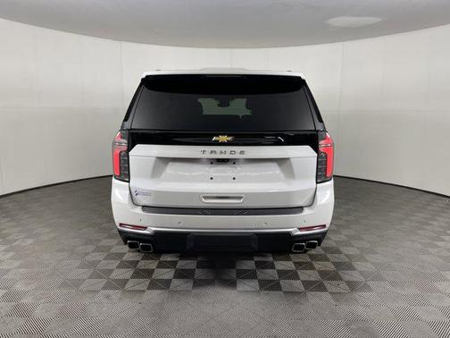 2025 Chevrolet Tahoe 4WD High Country
