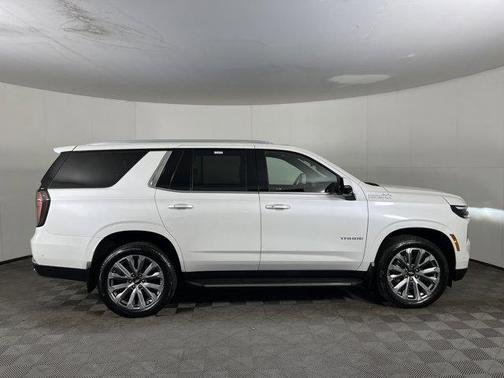 2025 Chevrolet Tahoe 4WD High Country