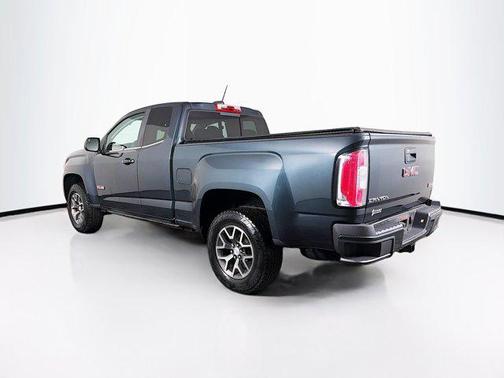 2017 GMC Canyon SLE