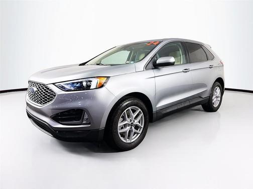 Iconic Silver Metallic 2024 Ford Edge SEL