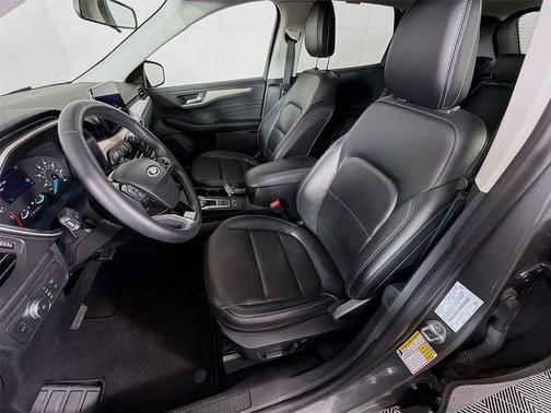 Carbonized Gray Metallic 2022 Ford Escape SEL