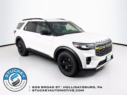 Star White Metallic Tri-Coat 2026 Ford Explorer Tremor