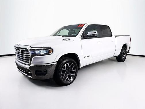 Bright White Clearcoat 2025 RAM 1500 Laramie