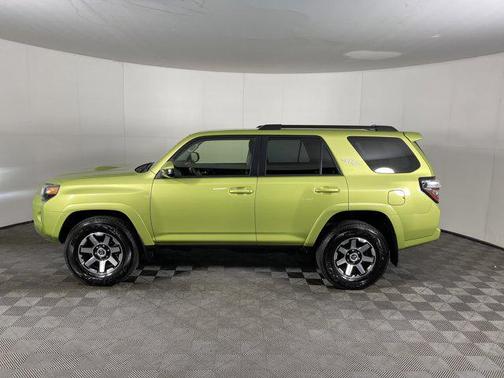 2023 Toyota 4Runner TRD Off Road