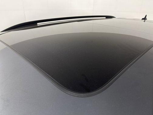 2022 Volkswagen Tiguan 2.0T SE R-Line Black 4MOTION