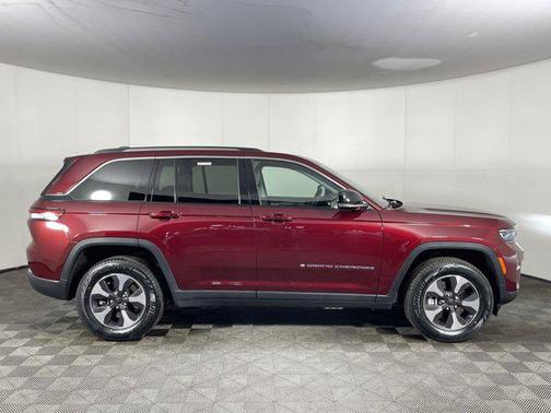 2024 Jeep Grand Cherokee 4xe Base